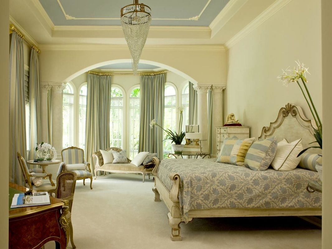 "Traditional Bedroom Design: Timeless Elegance"
