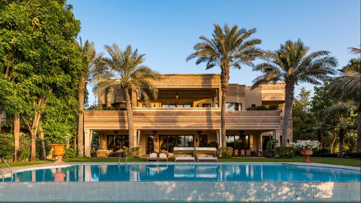 Emirates Hills Luxury